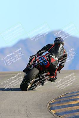 media/Jan-14-2022-Apex Assassins (Fri) [[4609ad47be]]/Trackday 2/Session 3/Turn 12 Backside/